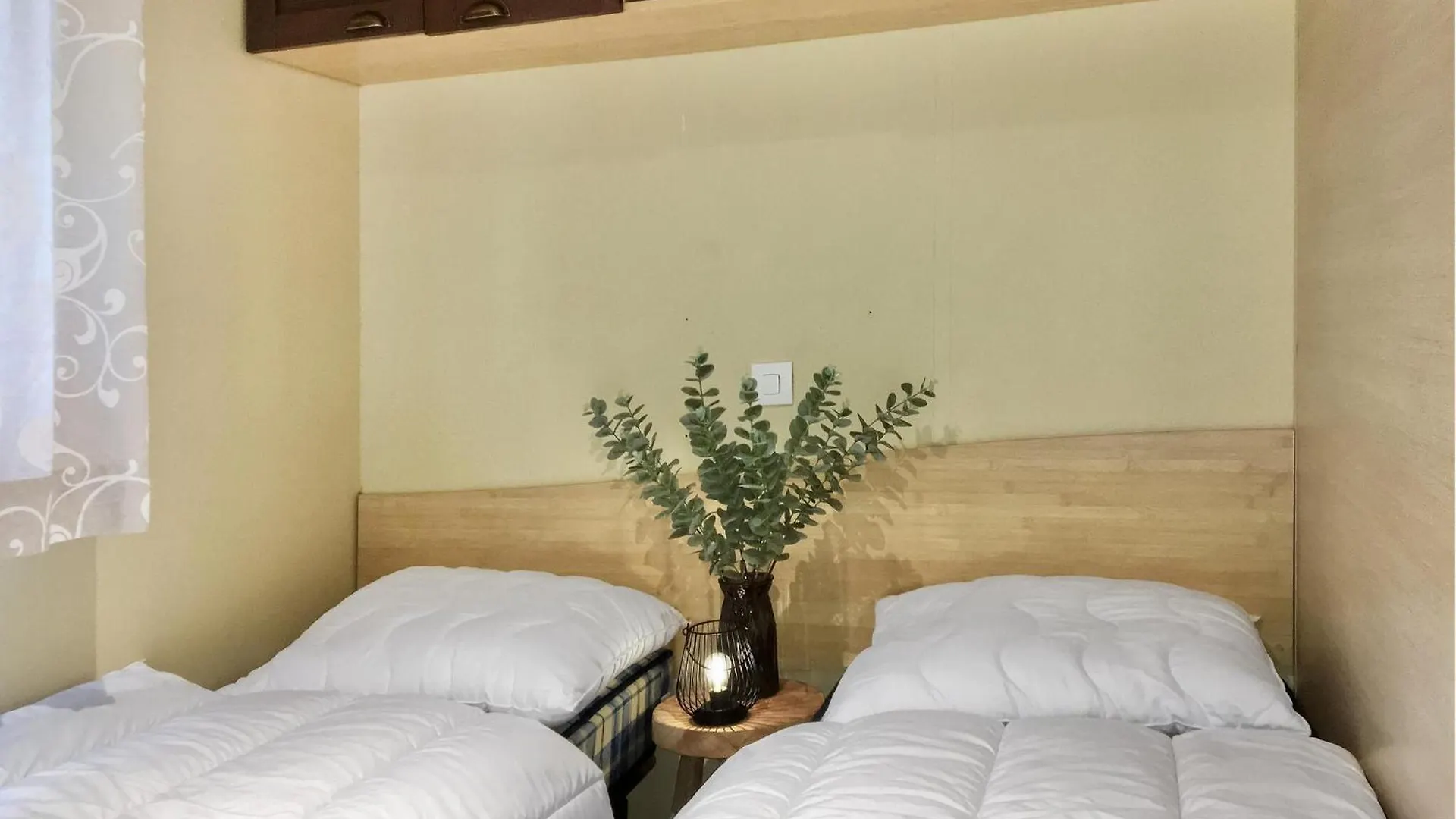 Awesome Home In Bredene With Kitchen Holiday home